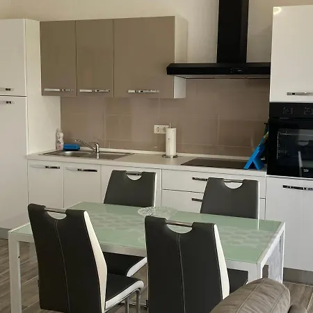 Apartman Anamarija Kastela